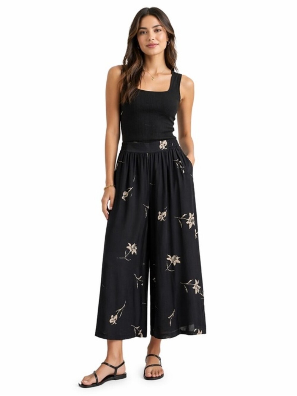 Halogen || Black Floral Wide Leg Cropped Palazzo  Pants || Medium